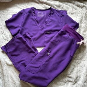Figs Purple Set with Kade Cargo Pants, XS